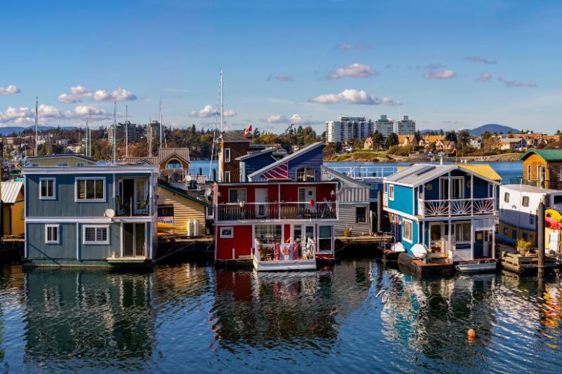 Lauderdale Harbours Homes For Sale - Luxurious waterfront properties in Fort Lauderdale, FL.