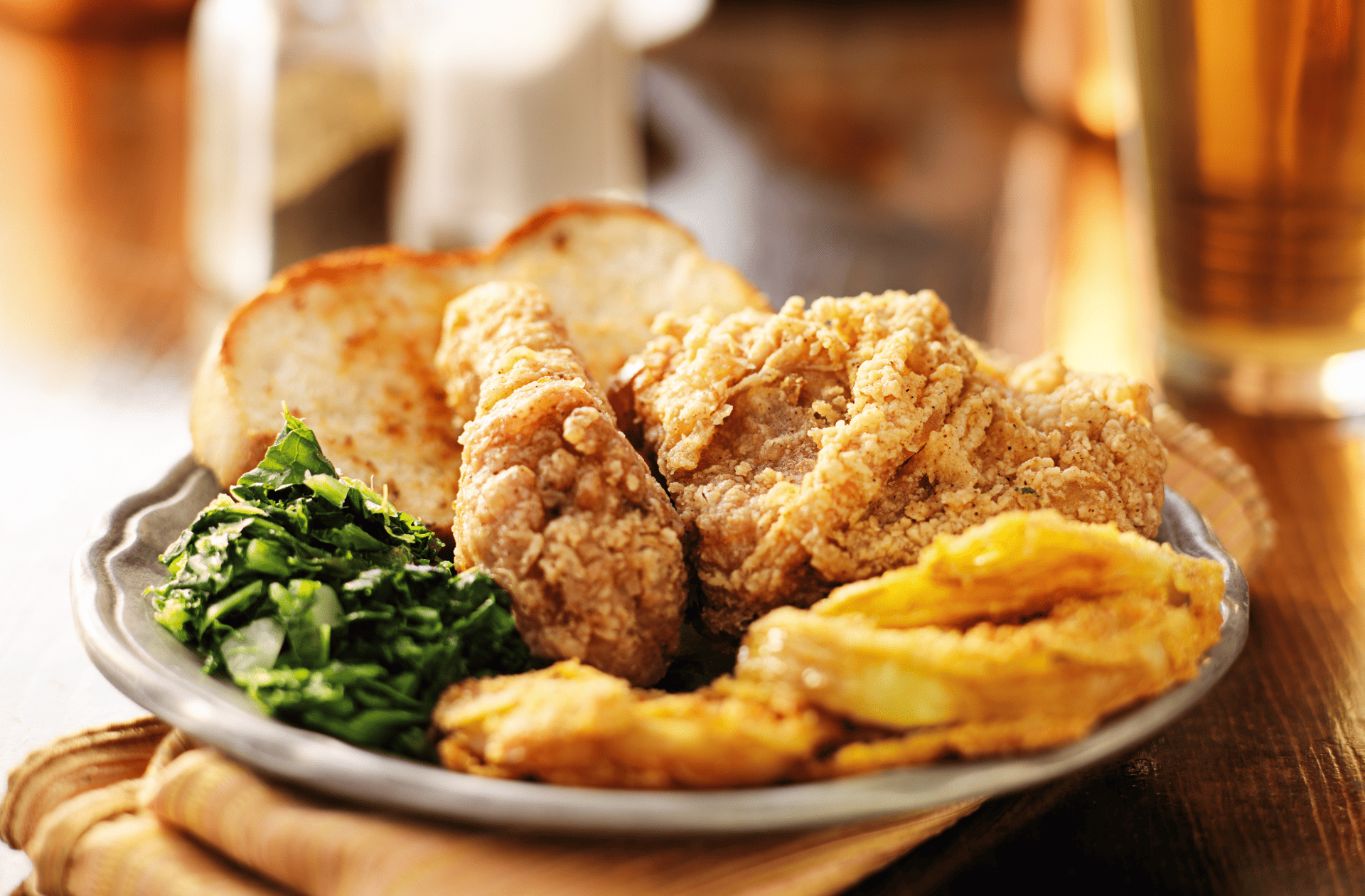 Array of delicious foods representing the diverse cuisine of Fort Lauderdale, including seafood, Latin dishes, and sweet treats.